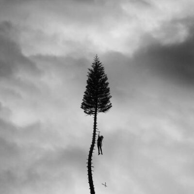 MANCHESTER ORCHESTRA, a black mile to the surface cover