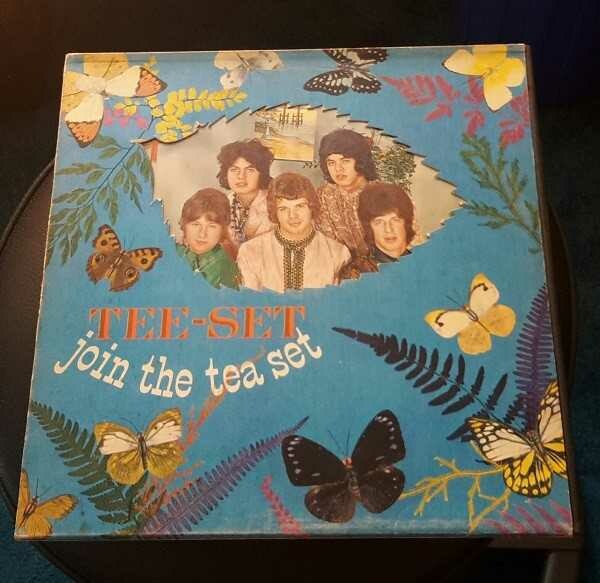 TEE-SET, join the tee-set (USED) TEE-SET, join the tee-set (USED) cover