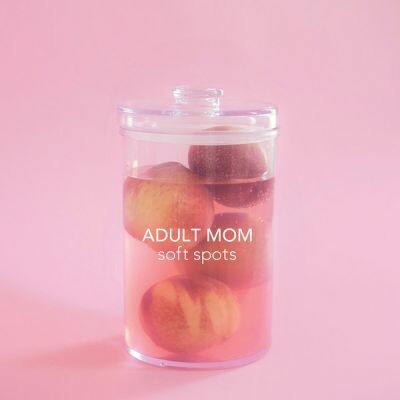 Cover ADULT MOM, soft spots