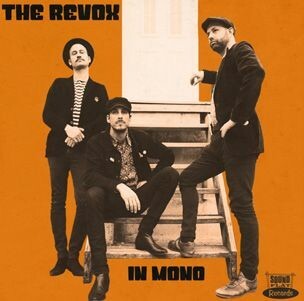 Cover REVOX, in mono